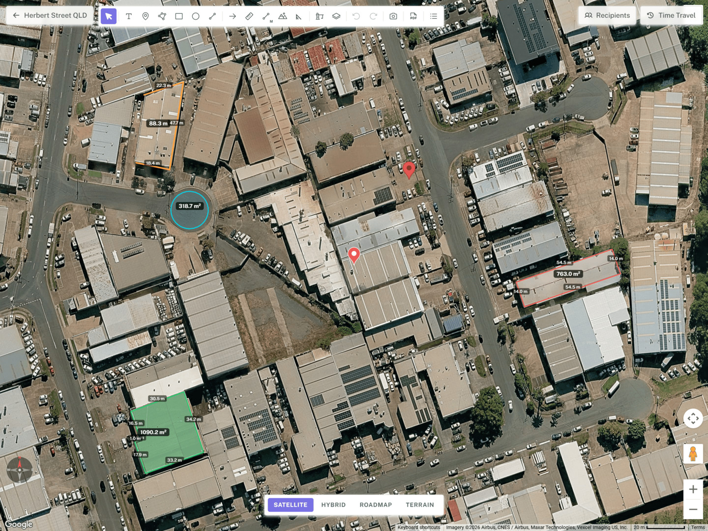 RoofMate workspace showing a 763 m² rectangle, a 318.7 m² circle, a 1090.2 m² polygon and a multi-distance line, all measured on satellite imagery of Herbert Street QLD